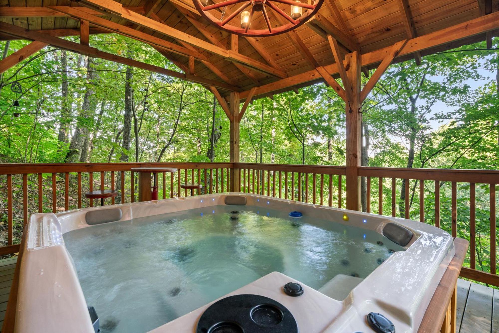 Bear Mountain In With Hot Tub Ferienhaus Sevierville